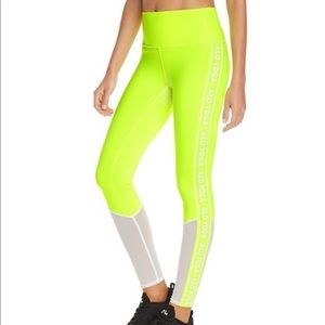 Alo yoga neon trainer leggings